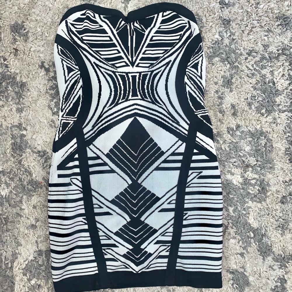Strapless dress